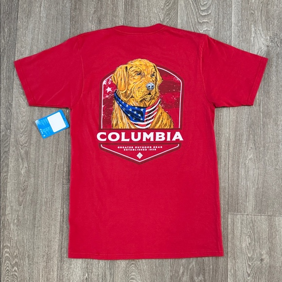 NWT Columbia patriotic golden retriever tshirt men’s sz S - Picture 1 of 4